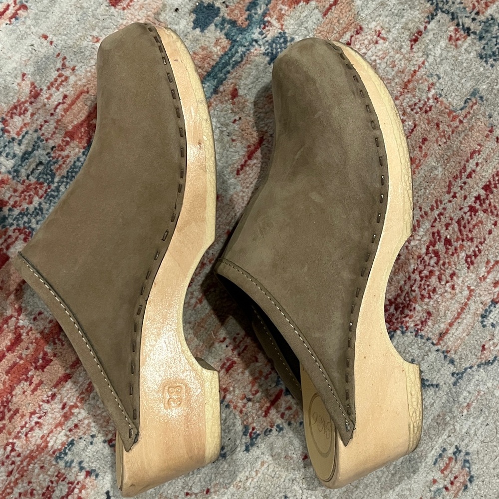 No6 clogs - mid heel and high heel size 38 - reposh lot of 2 - Picture 4 of 5